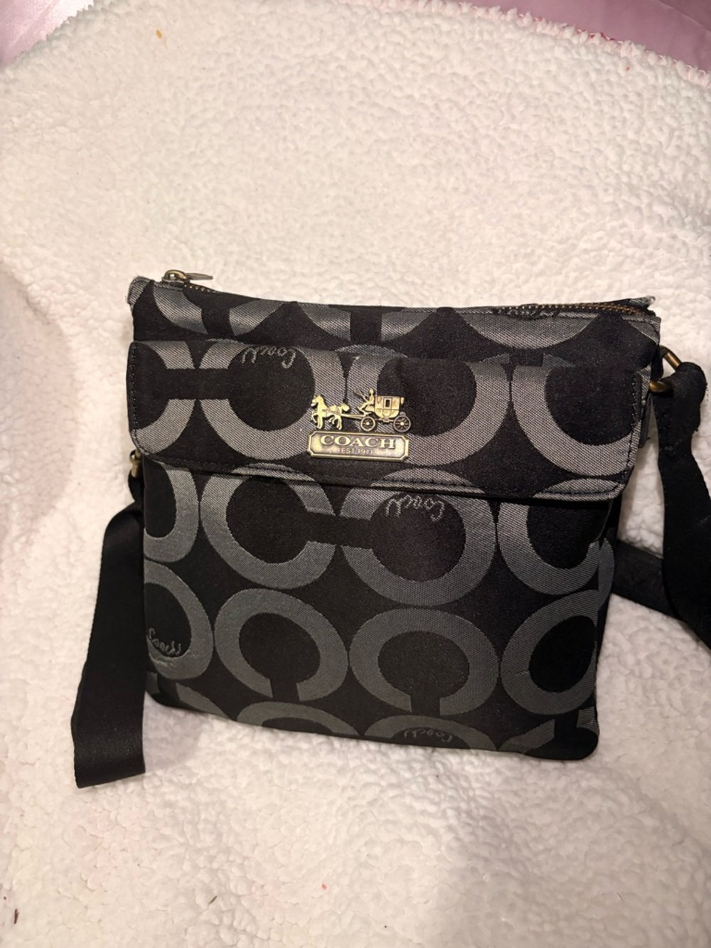 Vintage Coach Madison Op Art Signature crossbody bag